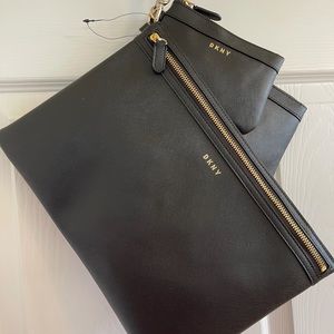 DKNY NWOT travel/storage pouches